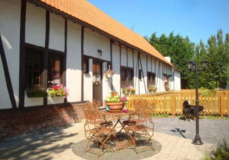 Семейный Номер, B&b Ter Castaigne