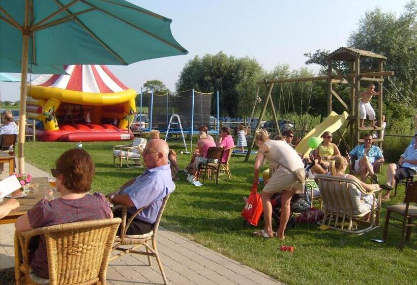 Семейный Номер, B&b Ter Castaigne