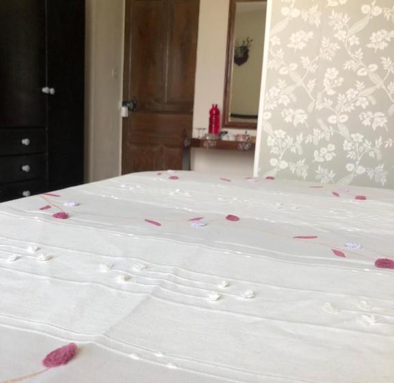 חדר סטנדרט, Le Chevrefeuille Chambres D Hotes Et Gîtes De Charme