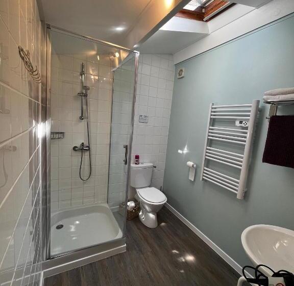 דירת שלושה חדרים, Le Chevrefeuille Chambres D Hotes Et Gîtes De Charme