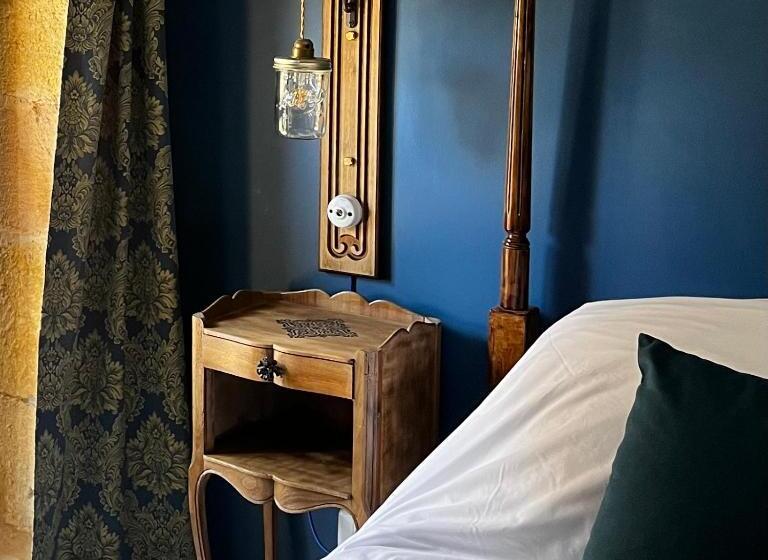 דירת שלושה חדרים, Le Chevrefeuille Chambres D Hotes Et Gîtes De Charme