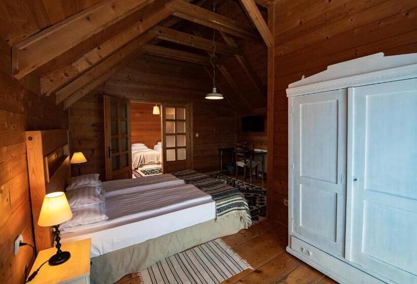 Семейный Номер, Bucovina Lodge Pension