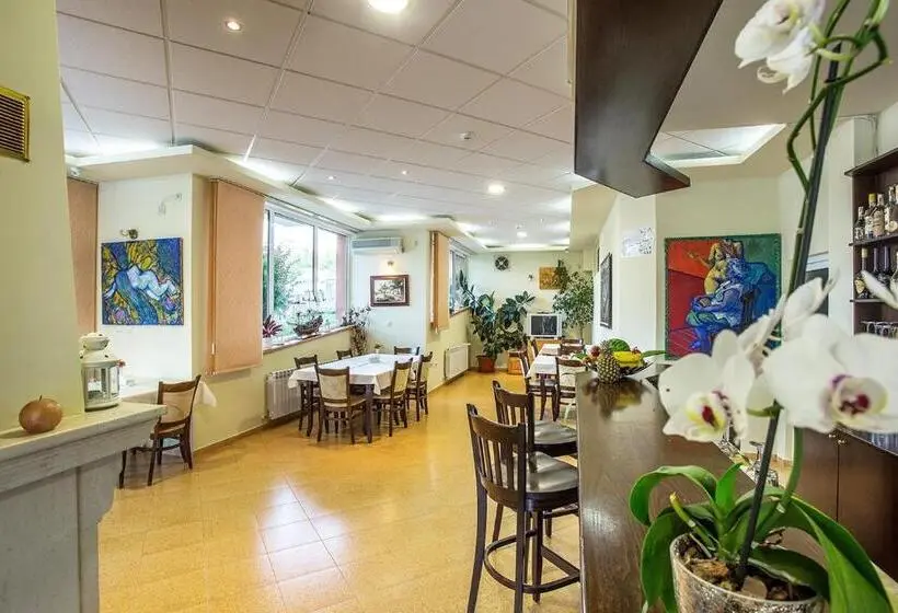 ビラホテル１ベッドルーム, Family Hotel Saint Konstantin