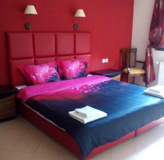 スイート, Elli Greco