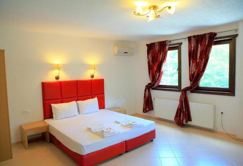 スイート, Elli Greco