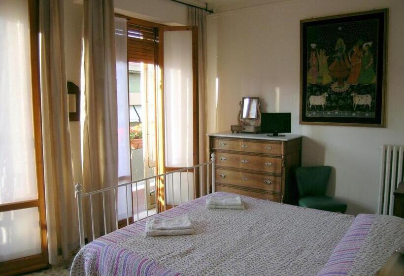 اتاق استاندارد با سرویس بهداشتی مشترک, Affittacamere La Casa Di Elide