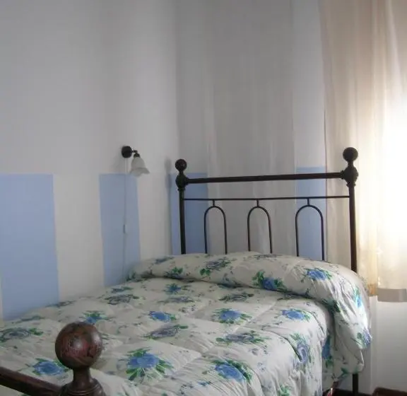 اتاق استاندارد یک تخته با سرویس بهداشتی مشترک, Affittacamere La Casa Di Elide