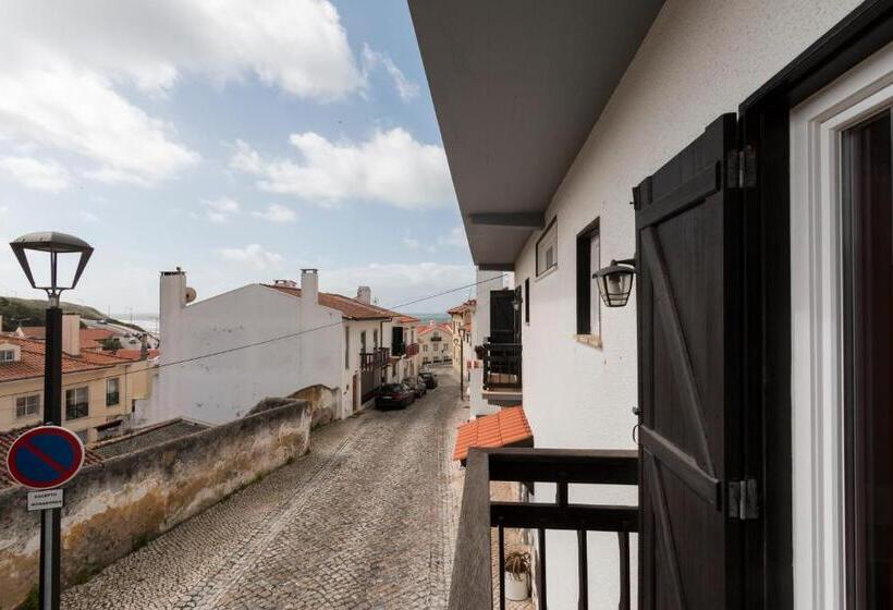 Номер Стандарт Боковой Вид на Море, Homemoel Local Accomodation Al