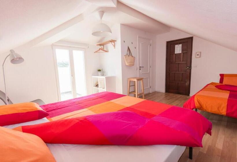 Семейный Номер Вид на Море, Homemoel Local Accomodation Al