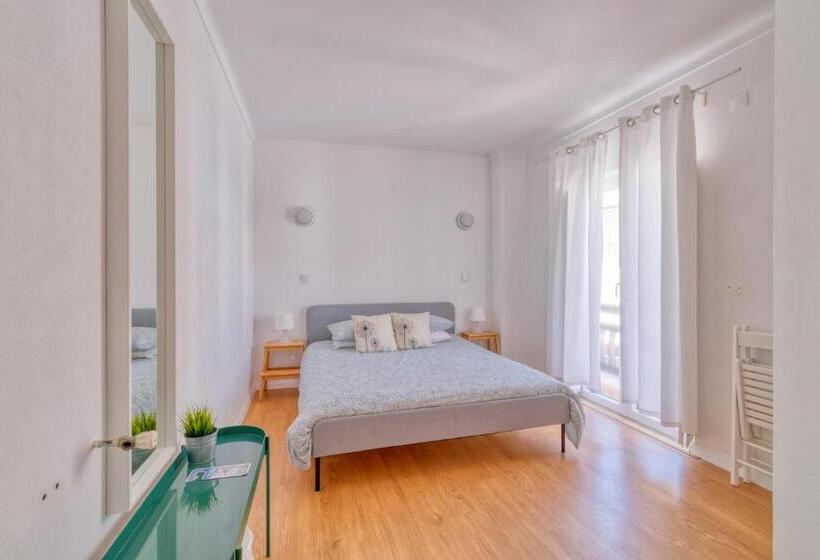 Номер Стандарт с Балконом, Homemoel Local Accomodation Al