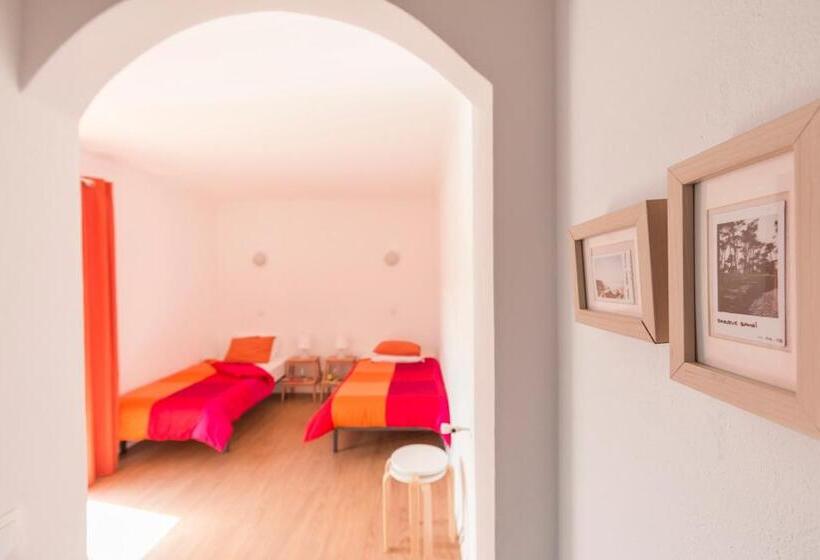 Номер Стандарт Боковой Вид на Море, Homemoel Local Accomodation Al