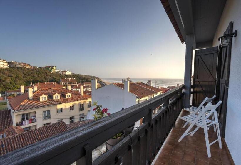 Номер Стандарт Вид на Море с Балконом, Homemoel Local Accomodation Al