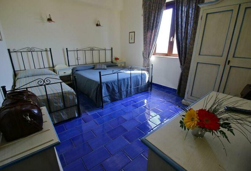 三人经典房间, Portasirena Agriturismo