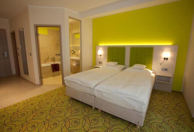 패밀리 룸, Waldperle