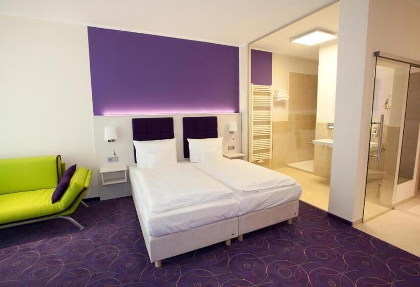 패밀리 룸, Waldperle