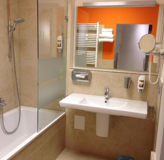 패밀리 룸, Waldperle