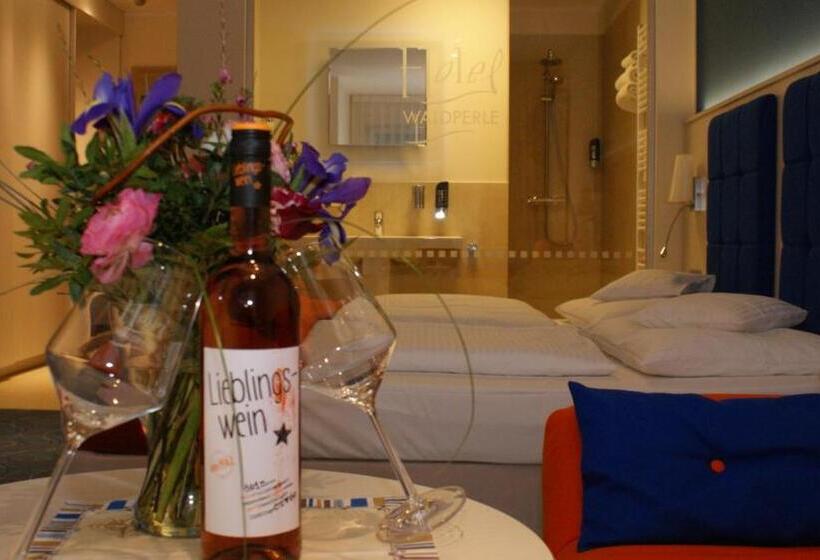 패밀리 룸, Waldperle