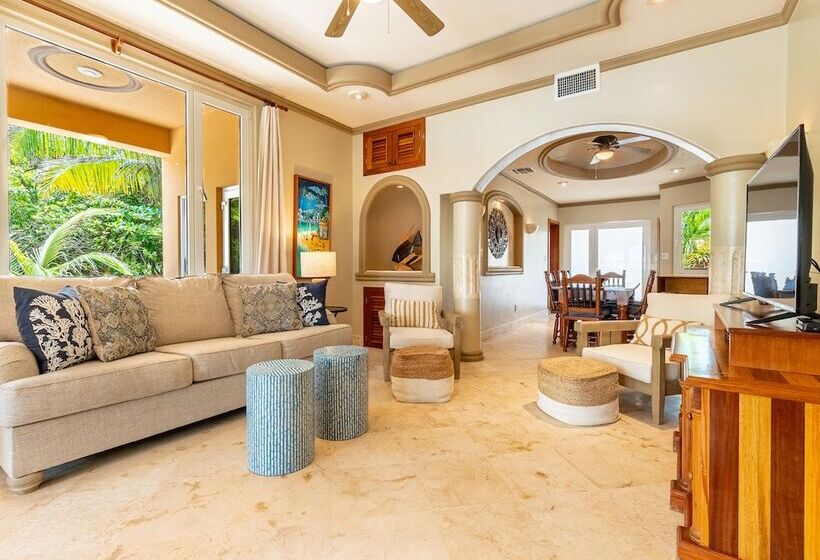 Вилла 3 Спальни, Belizean Cove Estates