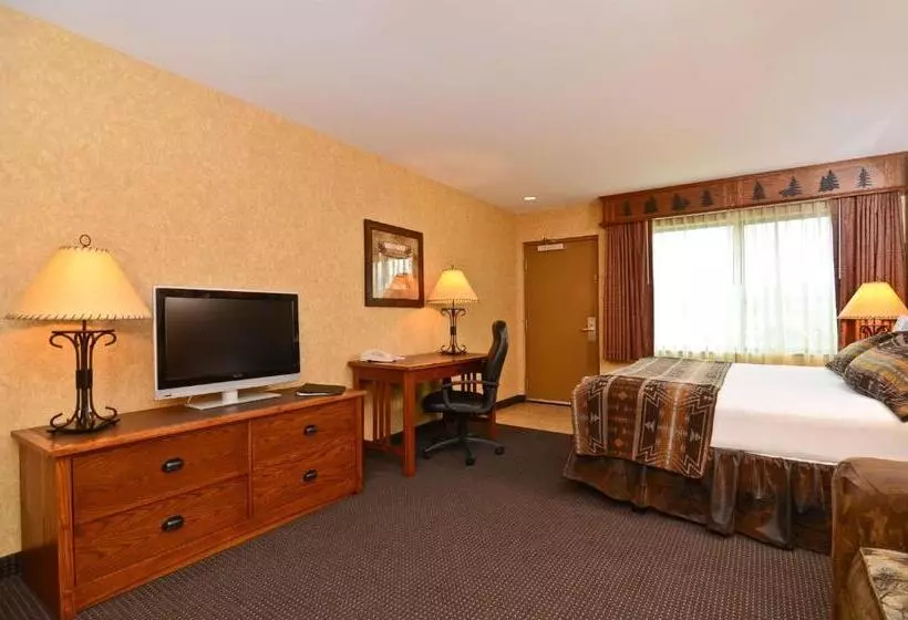 キングサイズベッドのスタンダードルーム, Best Western Plus Kelly Inn And Suites