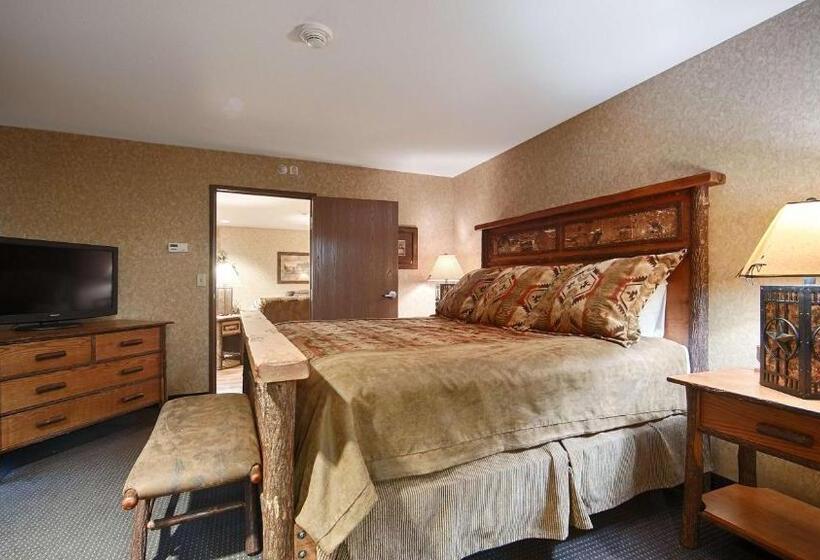 带大床的套房, Best Western Plus Kelly Inn And Suites