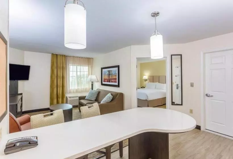 スイート, Candlewood Suites Secaucus, An Ihg