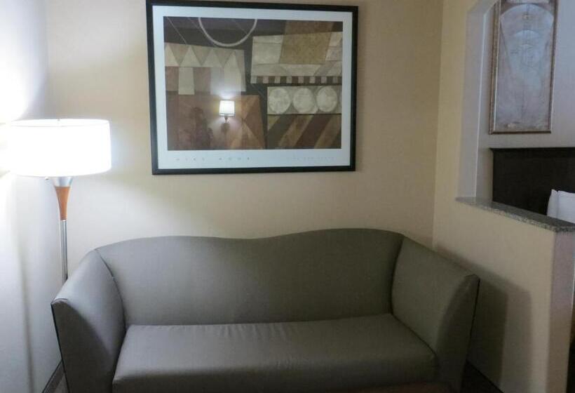 جناح, Comfort Suites