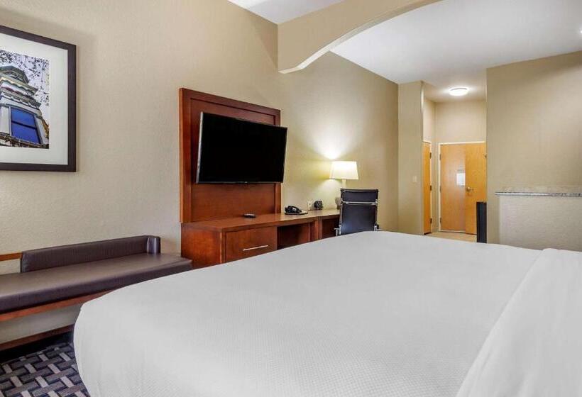 جناح سرير كينج, Comfort Suites
