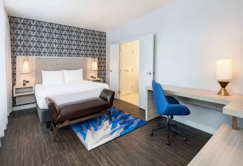 سوئیت پرزیدنت, Courtyard By Marriott Atlanta Downtown