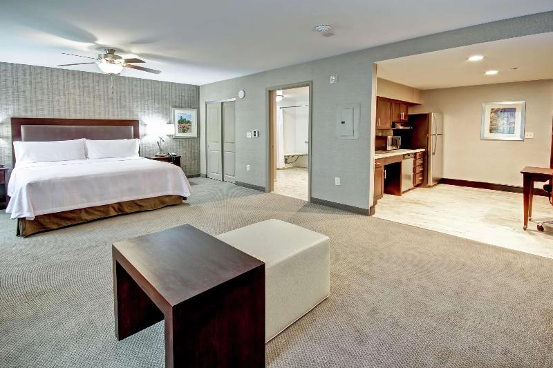 Номер Стандарт, Gatwick Turret Guest House