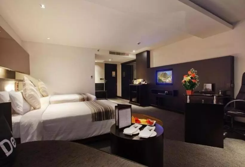 デラックスルーム, Golden Tulip Mandison Suites