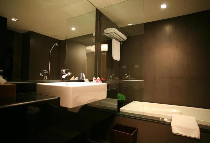 Suíte Cama King, Golden Tulip Mandison Suites