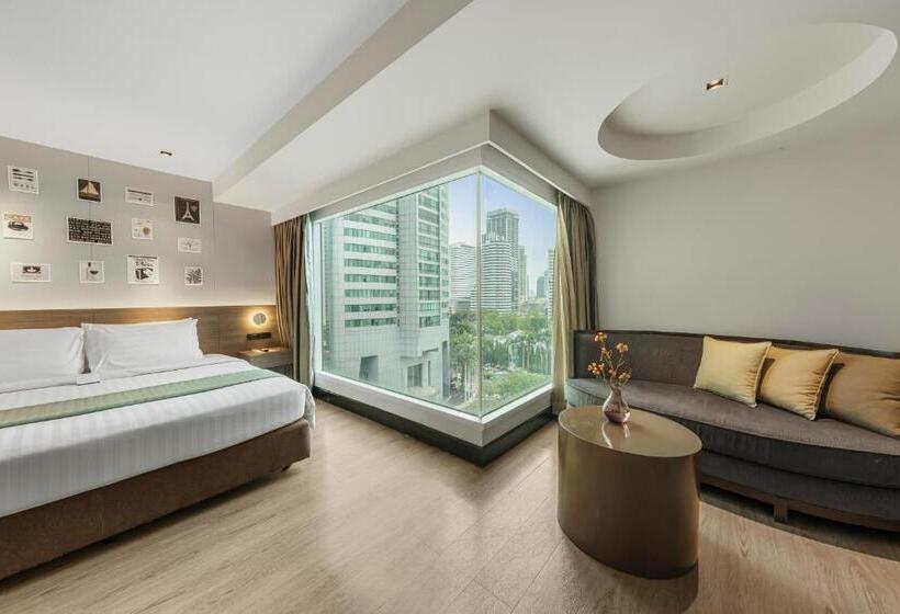 Quarto Deluxe, Golden Tulip Mandison Suites