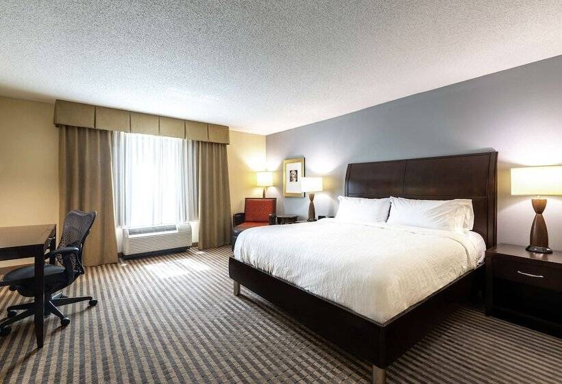 غرفة قياسية لذوى الاحتياجات الخاصة, Hilton Garden Inn Atlanta Airport North