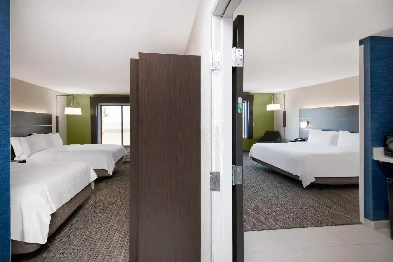 キングサイズベッドのスタンダードルーム, Holiday Inn Express Hotel & Suites Yuma, An Ihg