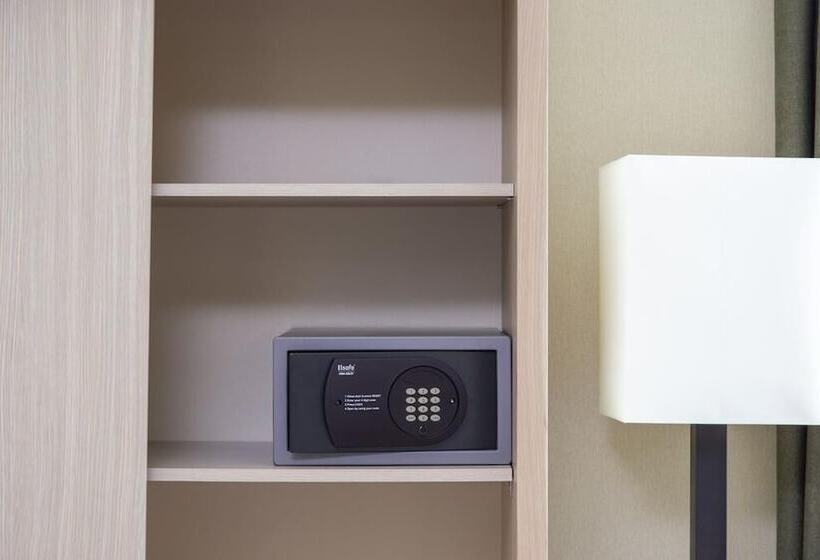 스탠다드 룸, New Peterhof