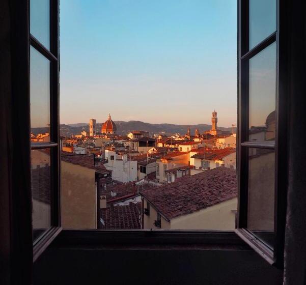 اتاق سوپریور, Palazzo Guadagni