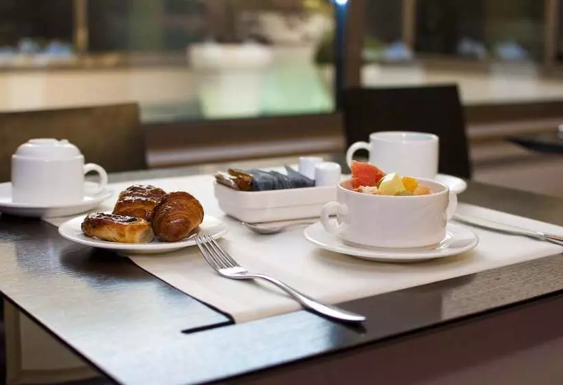 ビジネスルーム, Ramada By Wyndham Bucharest Parc