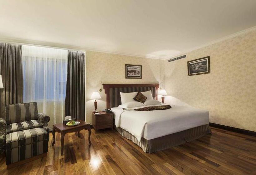 اتاق پرمیوم, Rex