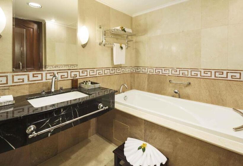 اتاق اجرایی, Rex