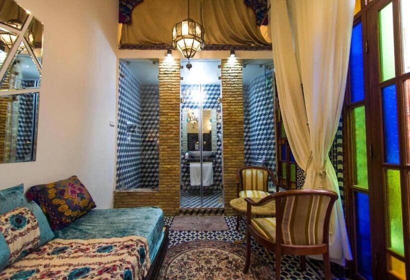 اتاق لوکس سه تخته, Riad 53 Fes   Luxury Oasis