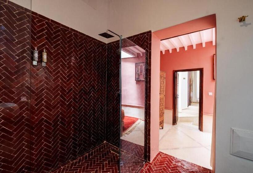 اتاق سوپریور, Riad Zi