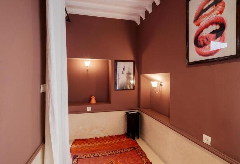 اتاق سوپریور, Riad Zi