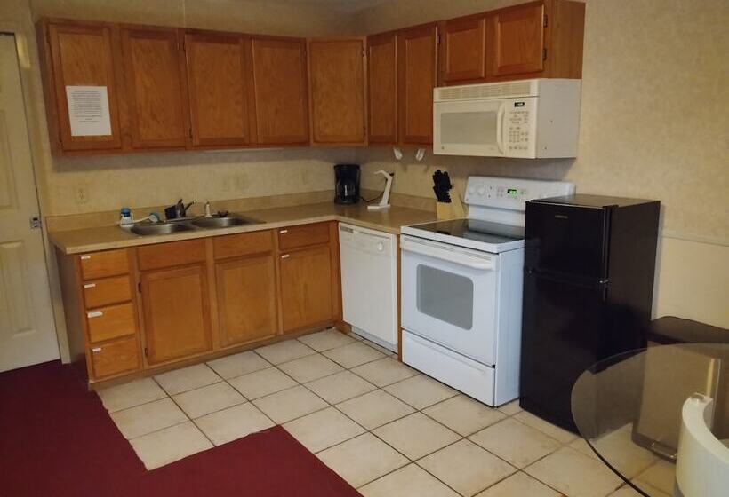 استودیوی استاندارد, Stay Wise Inn Cedaredge