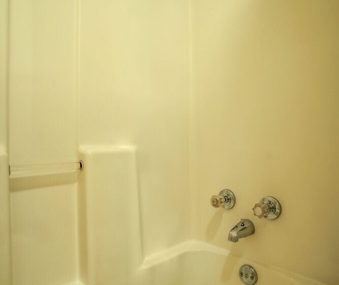 חדר סטנדרט שתי מיטות זוגיות, Texas Inn San Benito Near Harlingen