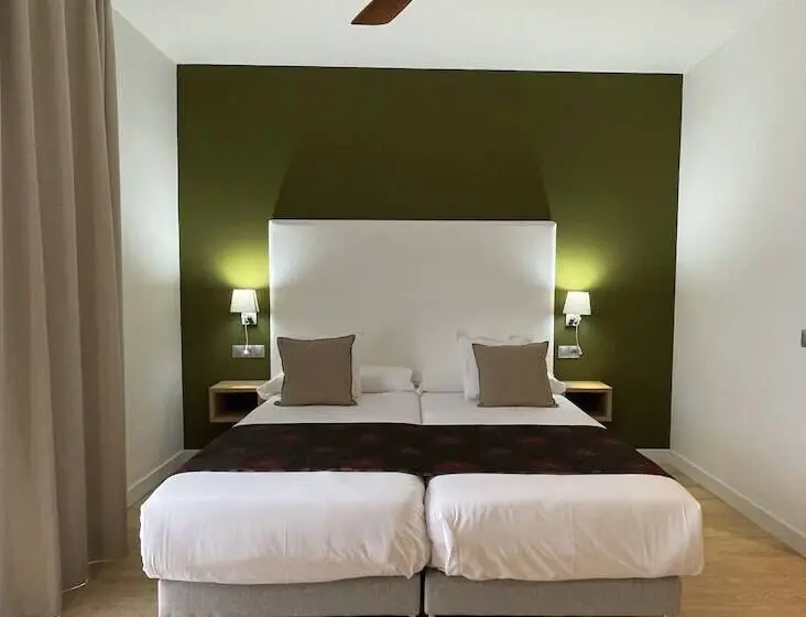 デラックスルーム, Anoreta Suites