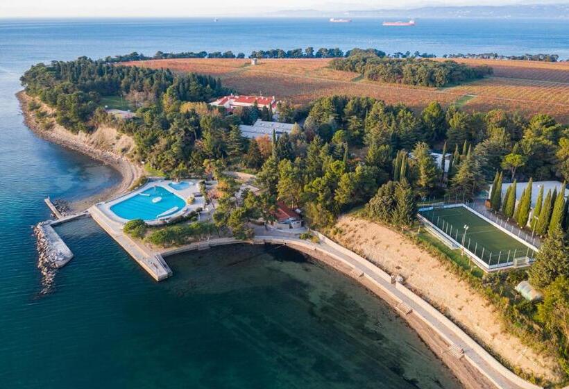 اتاق استاندارد سه نفره, Depandansa Bor