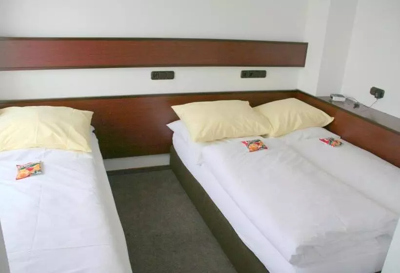 スタンダードトリプルルーム, Akzent Hotel Oberhausen