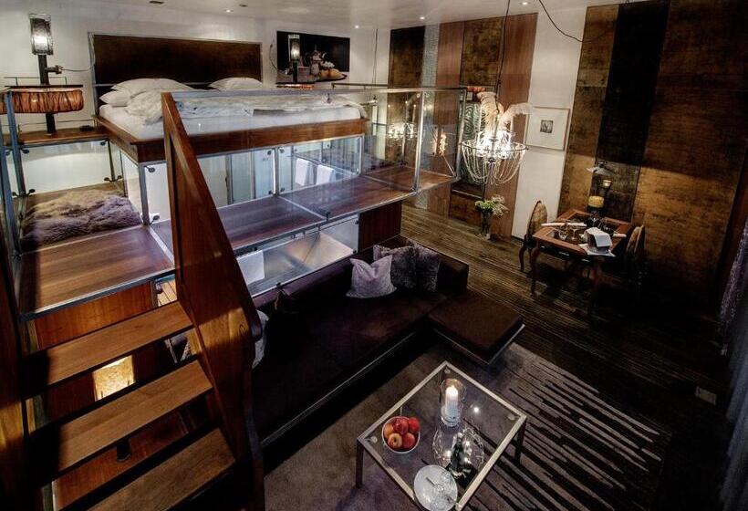 سوییت خانوادگی, Backstage Boutique Spa