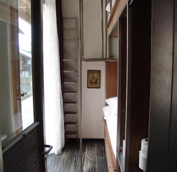 سوییت خانوادگی, Backstage Boutique Spa