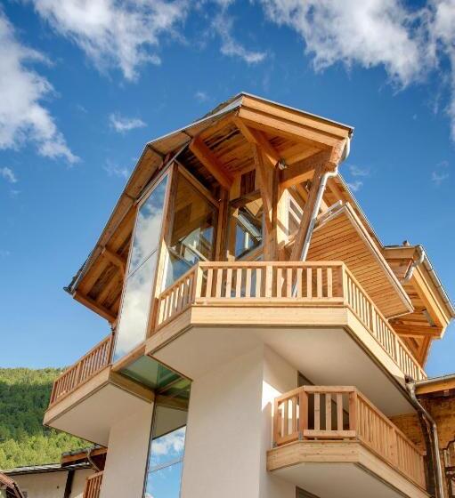 کلبه ییلاقی دلوکس یک خوابه, Backstage Boutique Spa